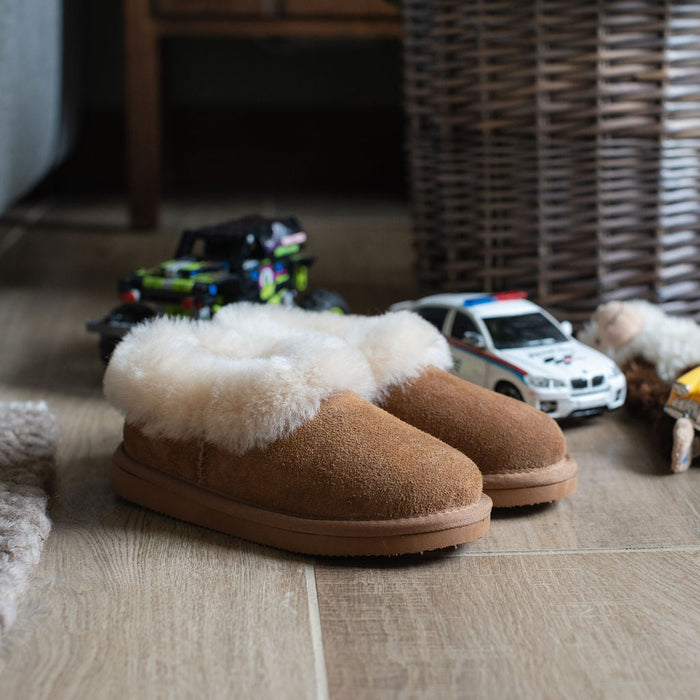Children's 'Lottie' Sheepskin Slippers - Chestnut