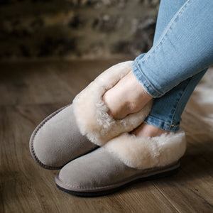 Deluxe Ladies 'Beccy' Sheepskin Slipper Boot - Light Grey