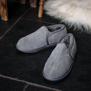 Deluxe Mens 'Sam' Sheepskin Slippers with Hard Sole - Dark Grey