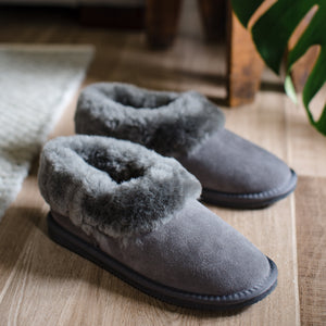 Deluxe Ladies 'Beccy' Sheepskin Slipper Boot - Grey