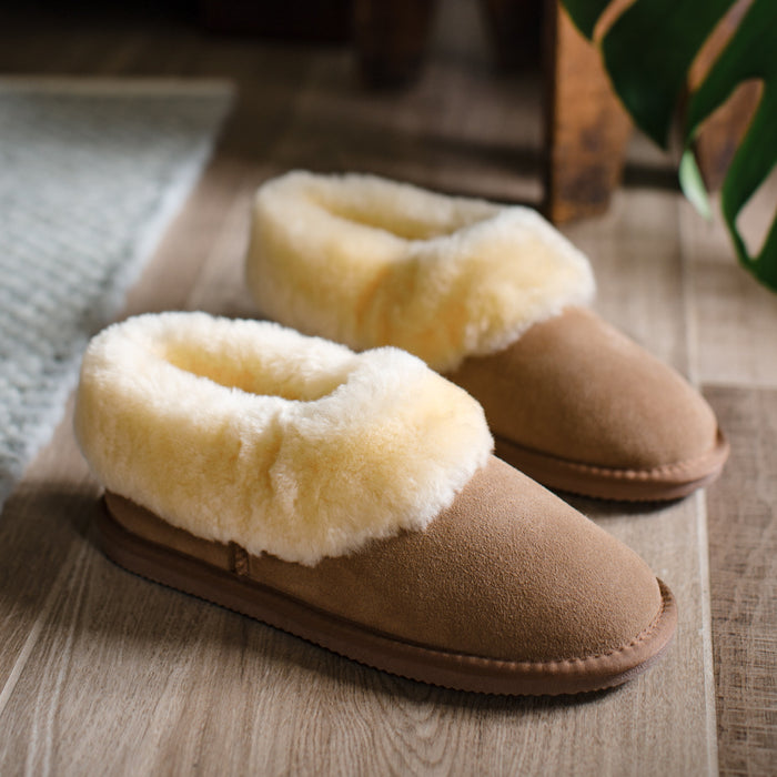 Deluxe Ladies 'Beccy' Sheepskin Slipper Boot - Chestnut