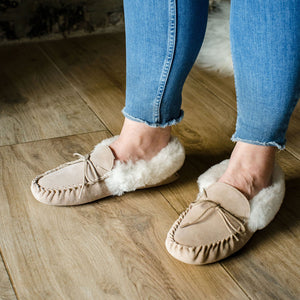 Deluxe Ladies 'Sophie' Sheepskin Moccasin with Soft Sole